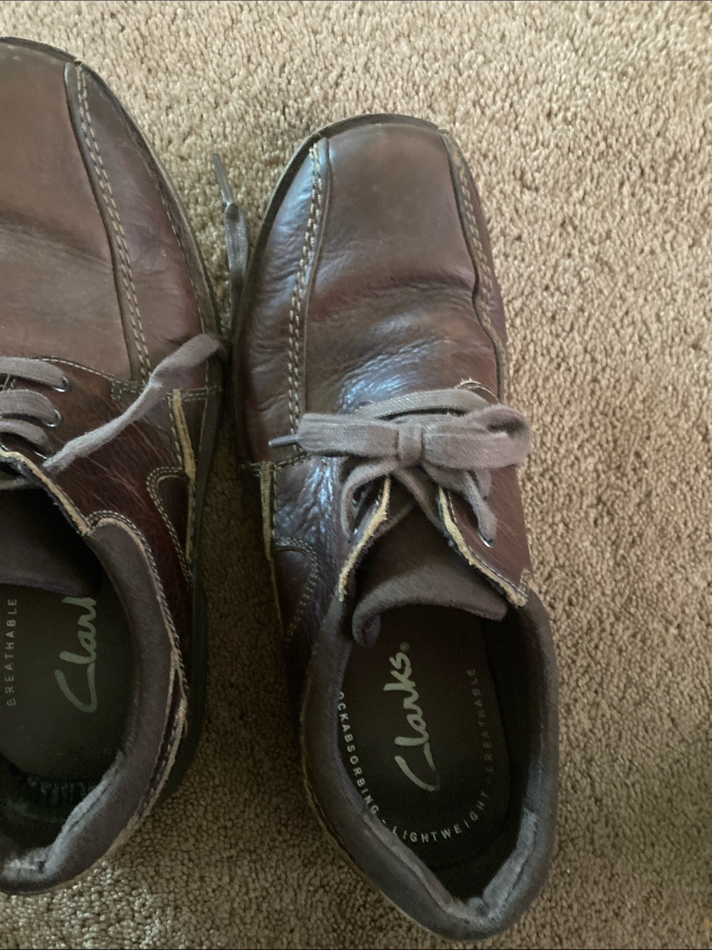 Clarks Men's Dark Brown Leather Lace-Up Oxfords size 9.0